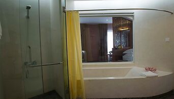 Almond Hotel Bassac River