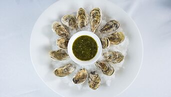 Almond Hotel Bassac River