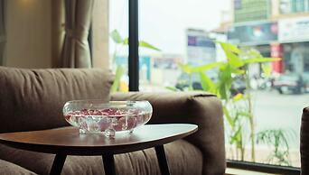 Almond Hotel Bassac River