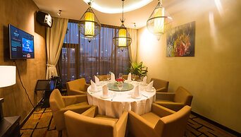 Almond Hotel Bassac River