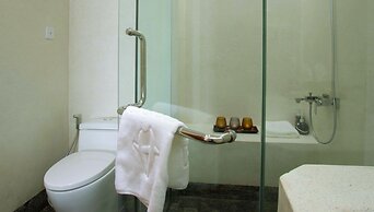 Almond Hotel Bassac River