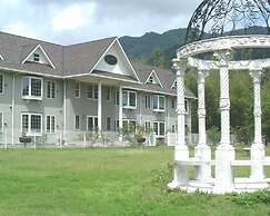 Condominium Square Hills