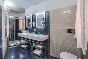 Trevi Rome Suite