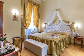 Trevi Rome Suite
