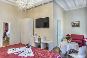 Trevi Rome Suite