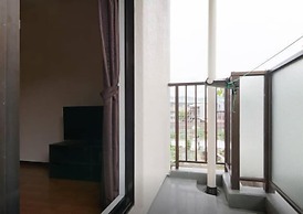Sunlife Yamashina Apartment