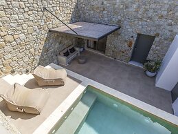 Villa Evi & Suites