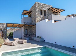 Villa Evi & Suites