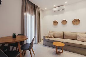 Evi Suites & Villas