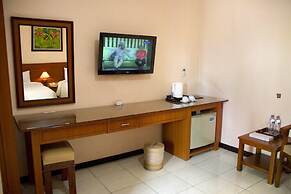 Atrium Resort & Hotel