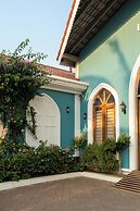 The Grand Leoney Resort