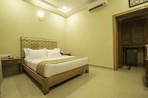 The Grand Leoney Resort