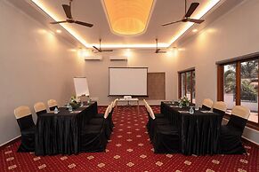 The Grand Leoney Resort