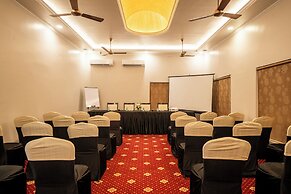 The Grand Leoney Resort