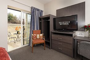 Brinton Suites