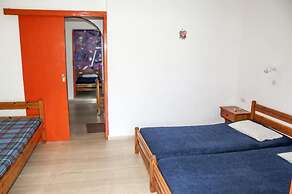 Panorama Studios and Apartments