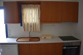 Panorama Studios and Apartments