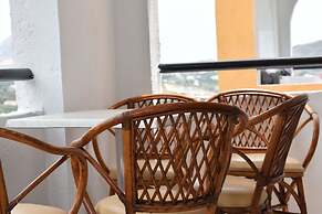 Panorama Studios and Apartments