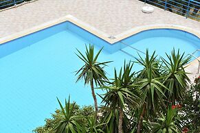 Panorama Studios and Apartments