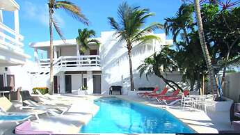 Bubali Villa & Apartments