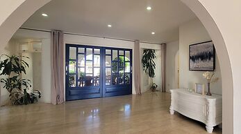 Bubali Villa & Apartments