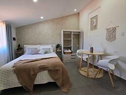 Bubali Villa & Apartments