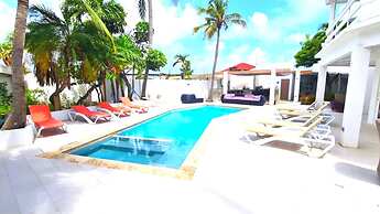 Bubali Villa & Apartments