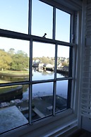 Steam Packet Inn
