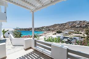 Super Paradise Hotel