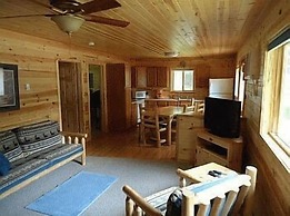 Red Door Resort & Motel