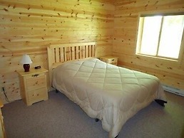 Red Door Resort & Motel