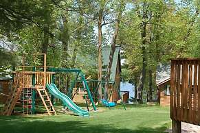Woodland Beach Resort