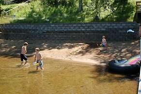 Woodland Beach Resort