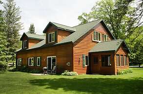 Woodland Beach Resort