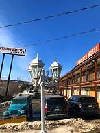 Stampeder Motel