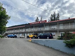 Stampeder Motel