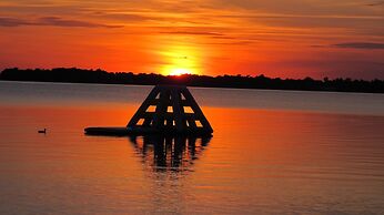 Appeldoorn's Sunset Bay Resort