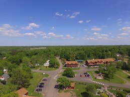 Appeldoorn's Sunset Bay Resort