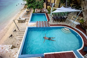 Seafari Resort Oslob