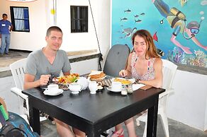 SURF UNA Beach Hotel