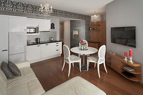 Parkside Apartments Old Town