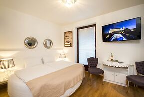 Parkside Apartments Old Town