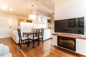 Parkside Apartments Old Town