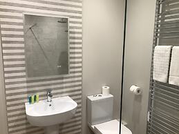 Stable Court Apartments