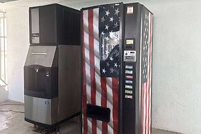 Super 8 by Wyndham Oceanside Downtown