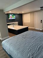 Super 8 by Wyndham Oceanside Downtown