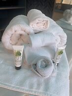 Super 8 by Wyndham Oceanside Downtown