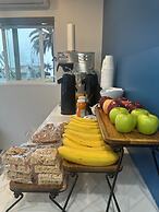 Super 8 by Wyndham Oceanside Downtown