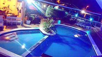 Hotel Marbella Montecristi