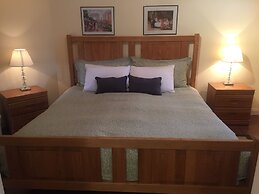 All Seasons Bed & Breakfast